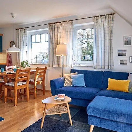 Friedenstr_43 Whg_6 Wellenlaeufer